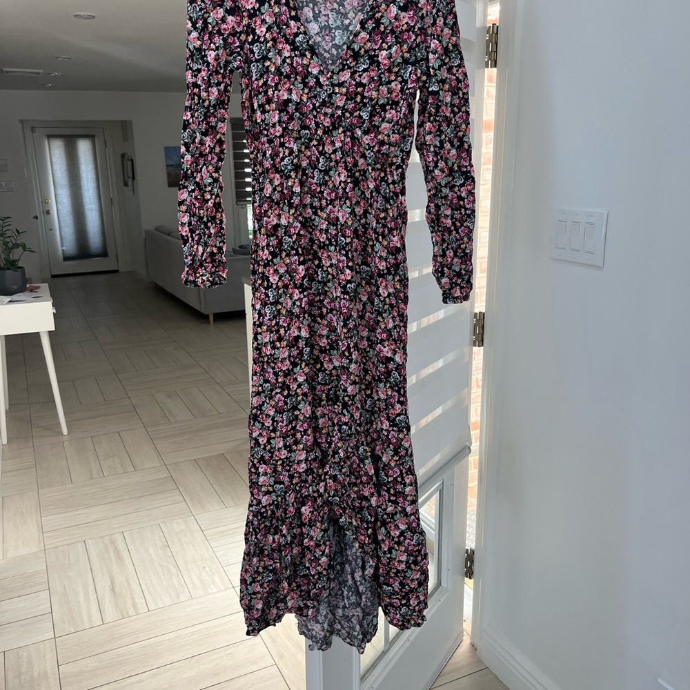 Stradivarius Pink and Black Floral Long Sleeve Dress